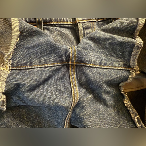 Levi’s Premium 501 denim cutoff shorts lightly distressed women’s sz 14W - Picture 8 of 11